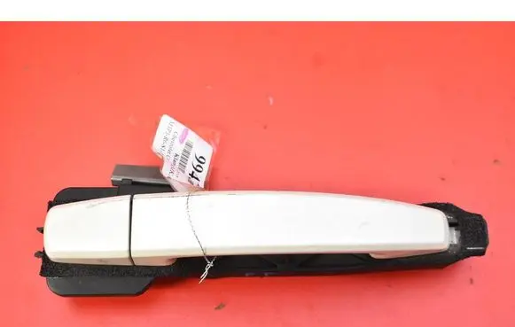 Chevrolet Captiva Front door exterior handle