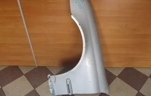 BMW 2 Active Tourer U06 Fender