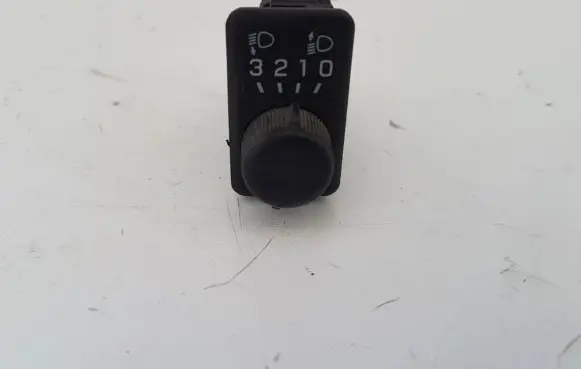 Nissan Micra Headlight level height control switch
