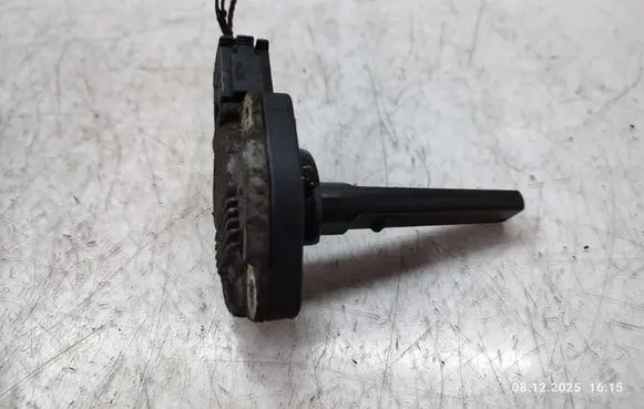 BMW X3 E83 Oil level sensor 7508083