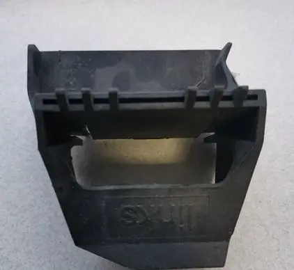 BMW 5 E39 Radiator mount bracket 17111737706 1737706
