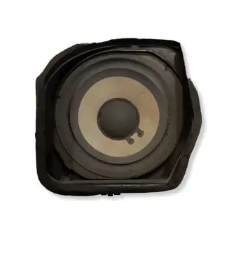 Mercedes-Benz C W202 Front door speaker 2028202402