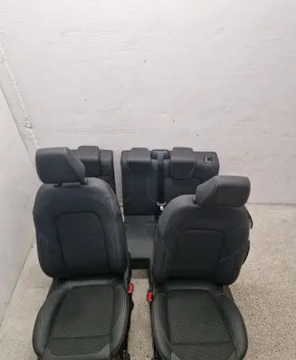Ford Puma Seat set 