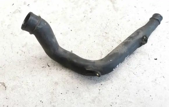 Intercooler hose/pipe