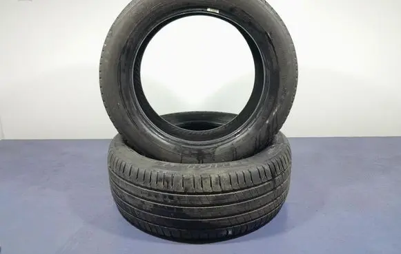 Volvo XC60 R17 summer tire 3528709516938