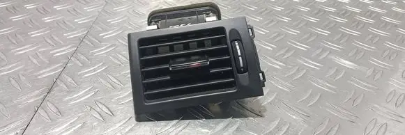 Mercedes-Benz C W204 Dashboard side air vent grill/cover trim A2048300754 5925001