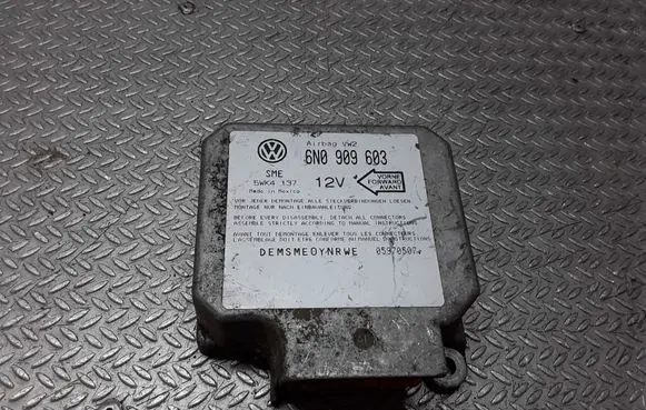 Volkswagen Golf III Airbag control unit/module 6N0909603