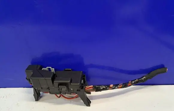 Volvo S60 Fuse module 13800159