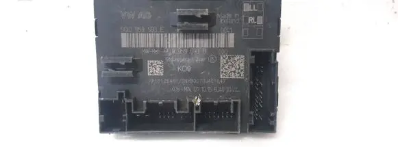 Volkswagen PASSAT B8 Other control units/modules 5Q0959593E