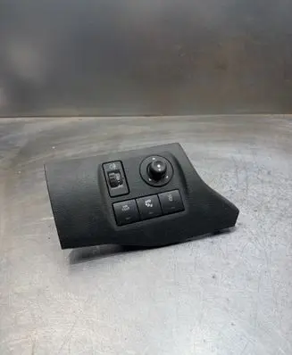 Citroen Berlingo Wing mirror switch 9680907377 63110340