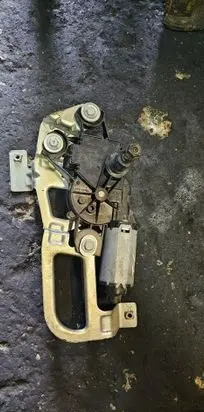 Volkswagen Multivan T5 Rear window wiper mechanism brak