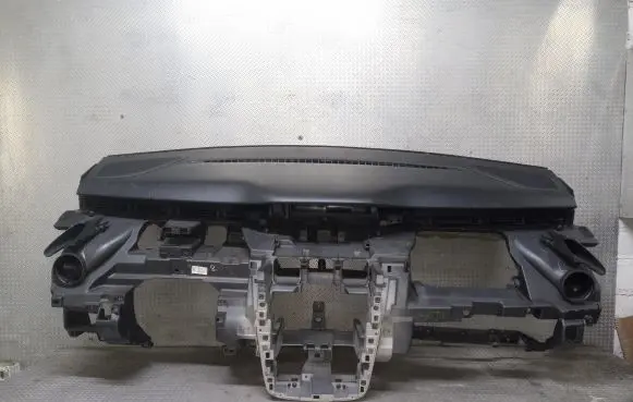 Mazda CX-7 Dashboard EH4460401