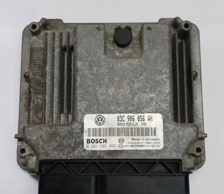 Volkswagen Touran I Engine control unit/module 03C906056AH 021S02042