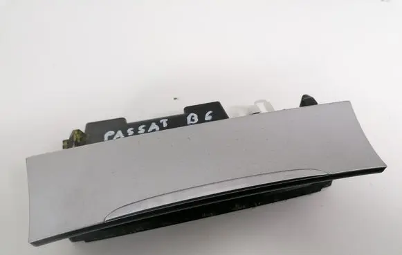 Volkswagen PASSAT B6 Car ashtray 3C0863284 3C0857961