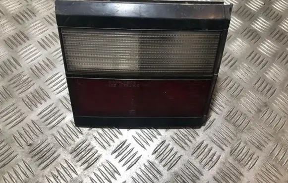 Volkswagen PASSAT B3 Tailgate rear/tail lights 0086046