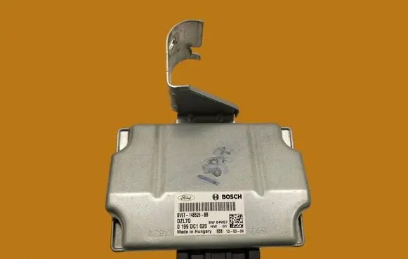 Ford Focus Other control units/modules BV6T-14B526-BB