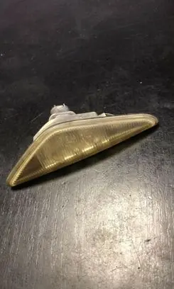 BMW 3 E46 Front fender indicator light 6920732