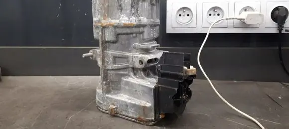 Mercedes-Benz C W206 Air conditioning (A/C) compressor (pump) A0008308004