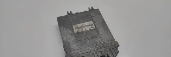 Renault Scenic I Engine control unit/module 0281001809 7700110647