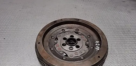 Volkswagen PASSAT B6 Dual mass flywheel QT5007