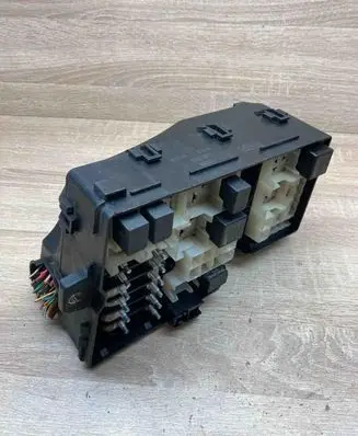 Volvo V50 Fuse box set 8688040 30732559