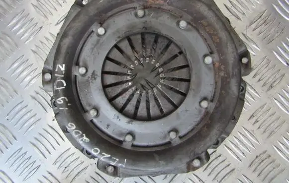 Peugeot 206 Pressure plate 