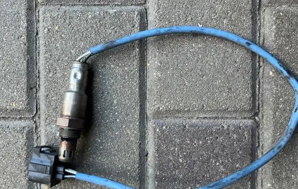 Mercedes-Benz C AMG W205 Lambda probe sensor A0005421600