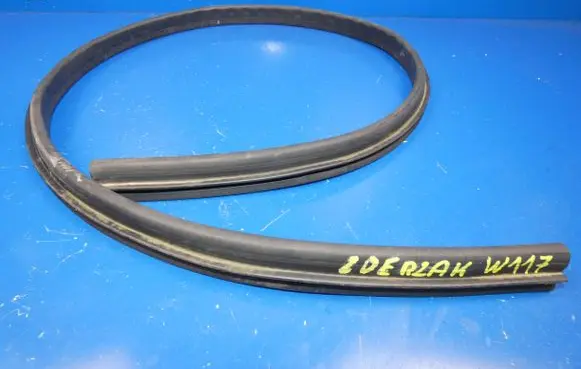 Mercedes-Benz CLA C117 X117 W117 Engine compartment rubber