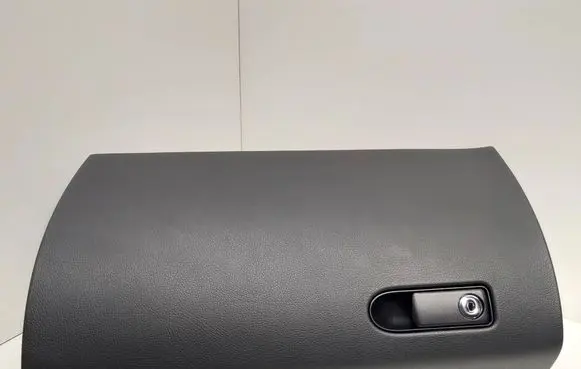 Mercedes-Benz C W205 Glove box A2056803205 2392333 09112017