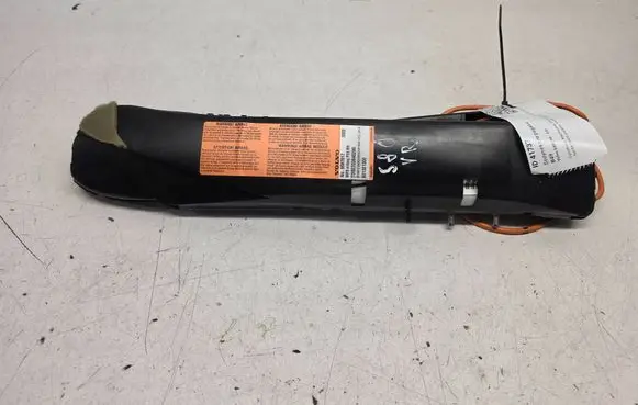 Volvo S80 Seat airbag 8687017