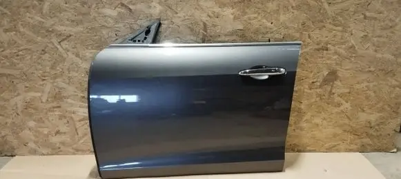 Maserati Ghibli Front door