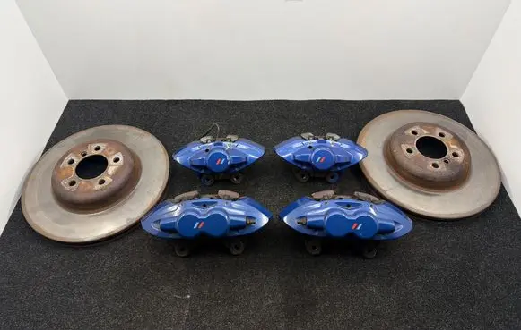 BMW 3 F30 F35 F31 Brake discs and calipers set 370380 P440