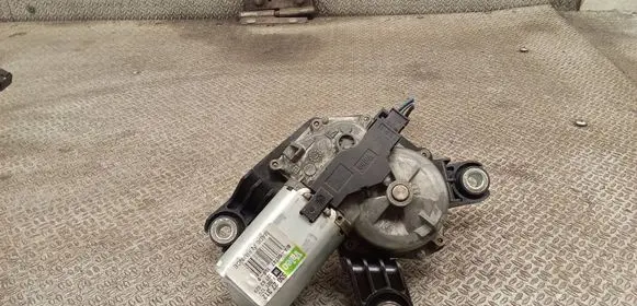 Opel Corsa D Rear window wiper motor 13163029
