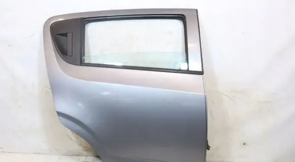 Chevrolet Aveo Rear door