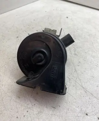 Volkswagen PASSAT B8 Horn signal 3Q0951221