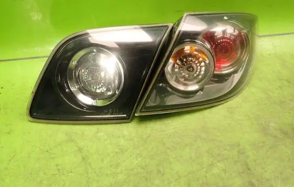 Mazda 3 I Rear/tail lights 