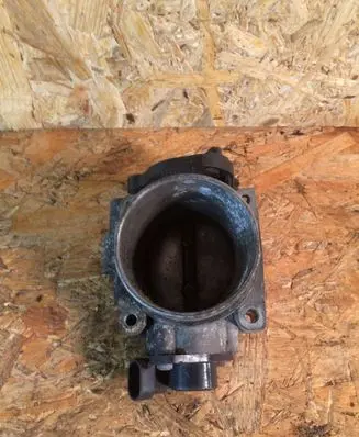 Volvo S40, V40 Throttle valve 9186780 18364 114903
