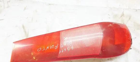 Fiat Punto (176) Rear/tail lights 36510748 464010830