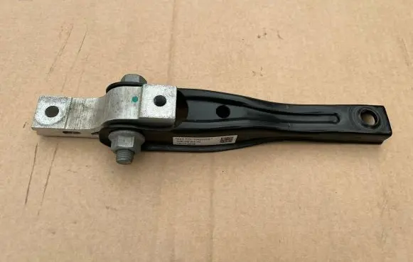 Audi A3 S3 8V Engine mounting bracket 5Q0199855AD 10420036 19112016