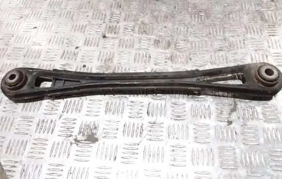 Rear control arm
