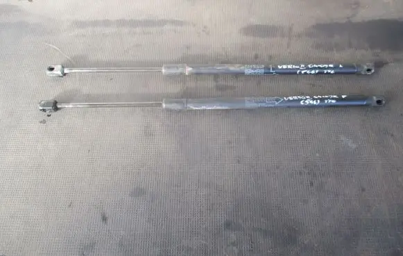 Toyota Corolla Verso AR10 Tailgate/trunk/boot tension spring 