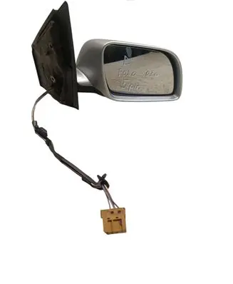 Volkswagen Polo Front door electric wing mirror E1010695