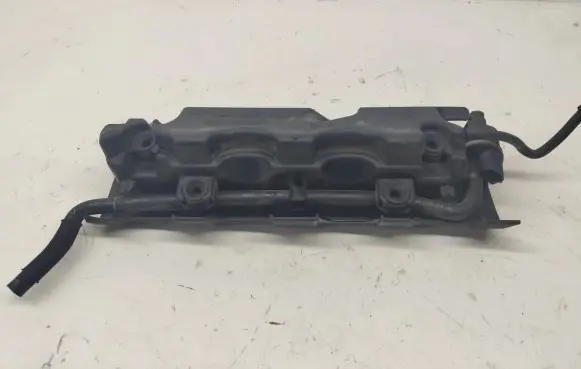 Engine cover (trim)