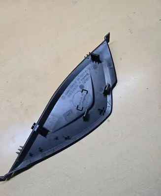 BMW 4 F36 Gran coupe Dashboard side end trim 17397510