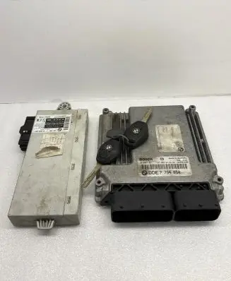 BMW 5 E60 E61 Engine ECU kit and lock set 7794650 0281011120 18560439