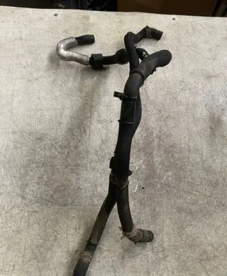 Ford Ranger Engine coolant pipe/hose EB3G18K579CC