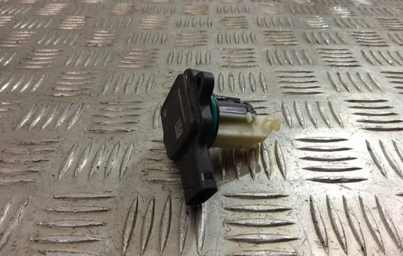 BMW 1 E82 E88 Air pressure sensor 7593624