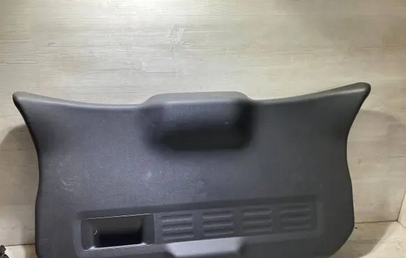 Citroen C3 Aircross Tailgate trim 13475423 464275993