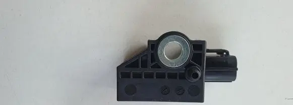 Honda CR-V Airbag deployment crash/impact sensor