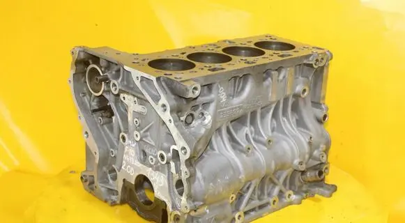 BMW 5 F10 F11 Engine block 781059607